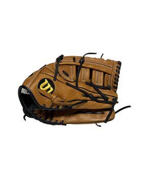 Wilson A900 Baseball Glove 12.5" Leather Right-Hand Throw Tan & Black